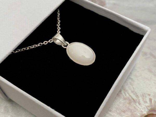 Breastmilk Necklace Silver Oval Simple