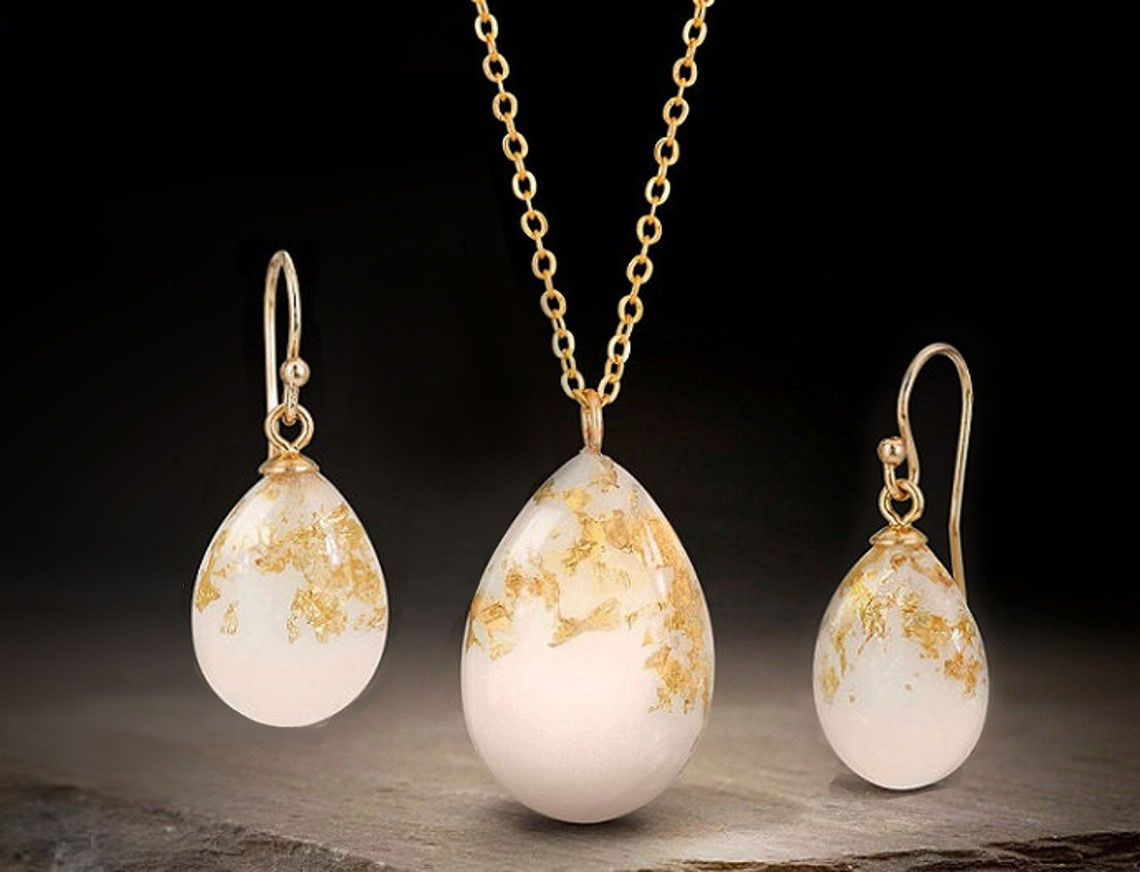 breastmilk jewelry set teardrops earrings and necklace with gold flakes from KeepsakeMom