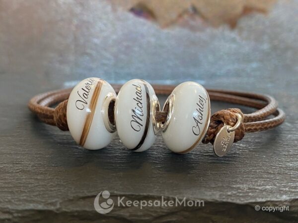 breastmilk-jewelry-beads-names-hair-flat-beads-three-front
