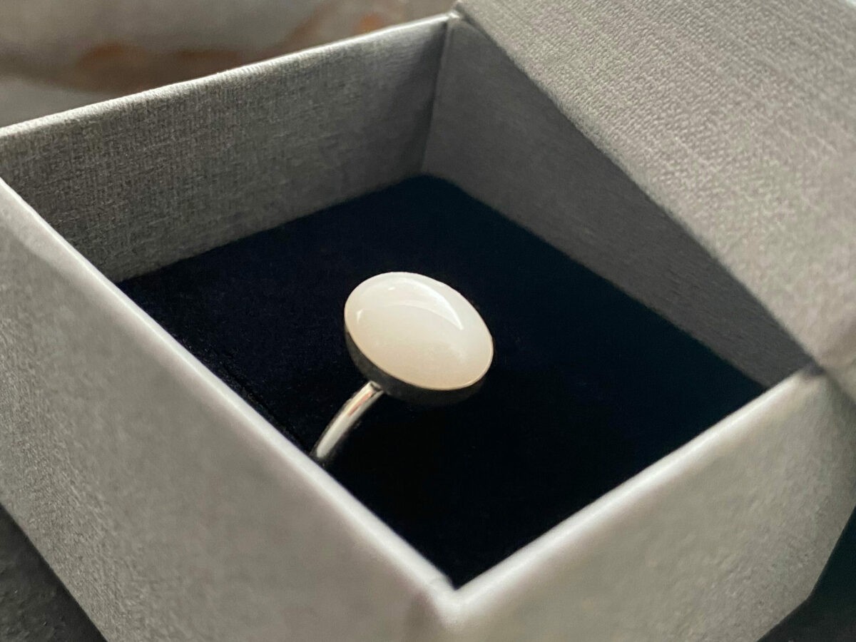 white gold plated sterling silver oval-shaped breast milk ring from KeepsakeMom