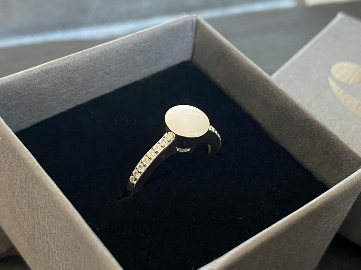 breast-milk-jewelry-ring-sterling-silver-keepsakemoms