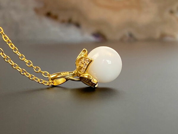 breastmilk-golden-pearl-necklace-keepsakemom