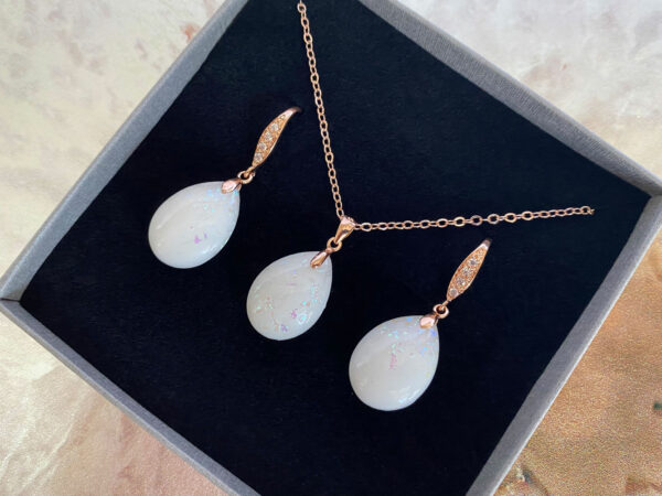 breastmilk jewelry set teardrops earrings and necklace with opal effect flakes from KeepsakeMom rose gold setting boxed