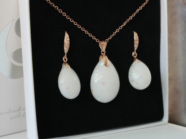 breastmilk jewelry set teardrops earrings and necklace with opal effect flakes from KeepsakeMom rose gold setting