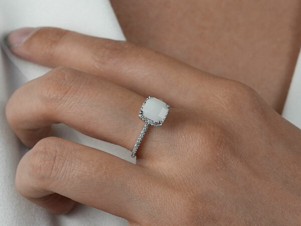 breastmilk-jewelry-ring-keepsakemom-sterling-silver-diamond-square