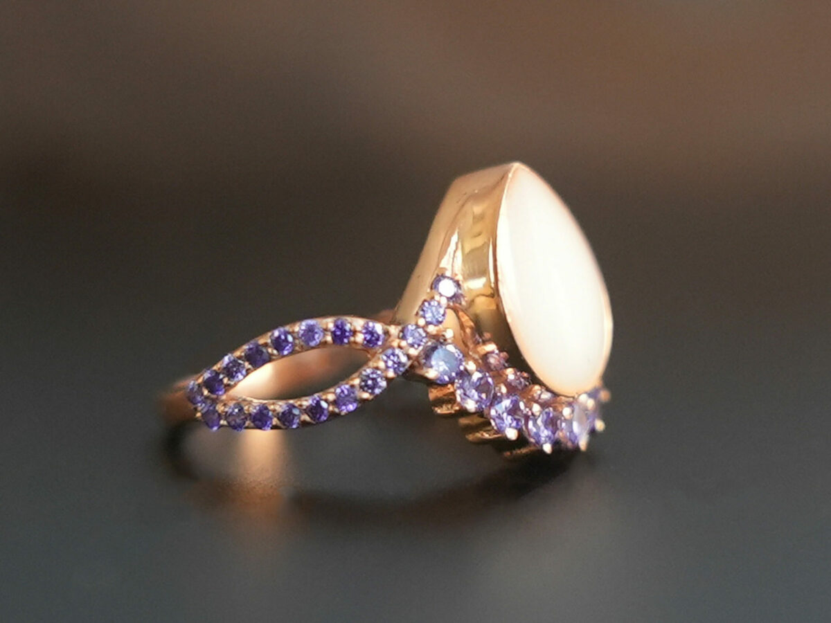 Breastmilk-jewelry-ring-with-birth-month-color-purple