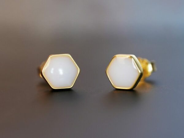 milk and honey breastmilk jewelry earrings studded honeycomb hexagon shaped KeepsakeMom gold