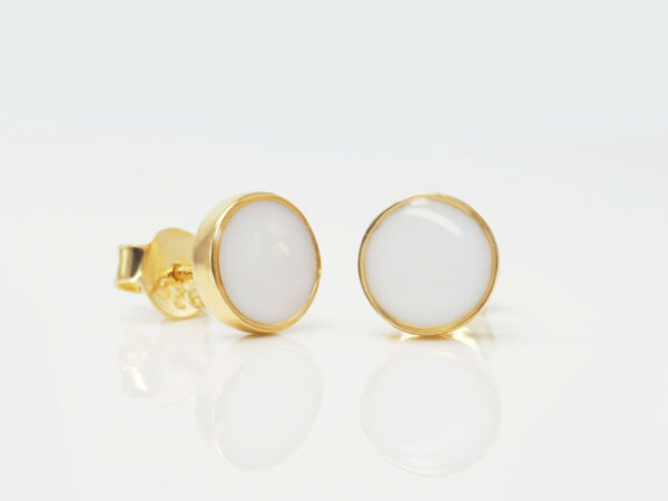 breastmilk round studded earrings from KeepsakeMom in yellow gold on white background