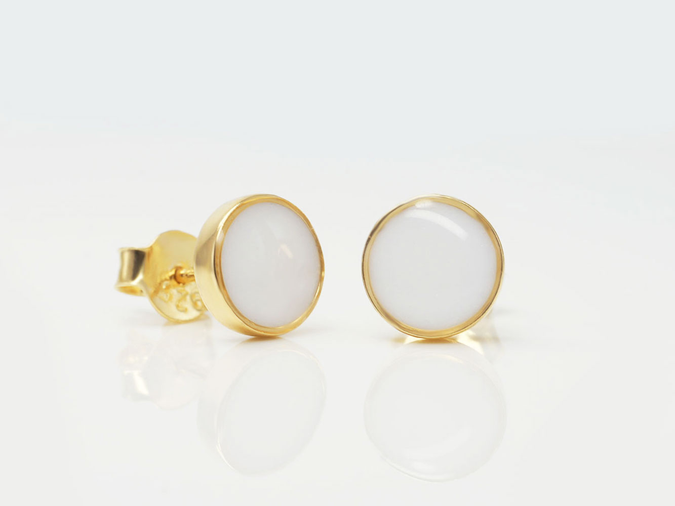 Moon and back earrings hotsell