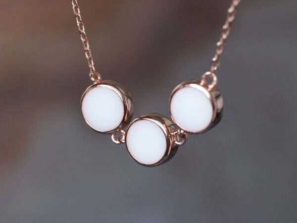 breastmilk jewelry fine dainty chain with three 6mm discs filled with breastmilk from KeepsakeMom rose gold simple