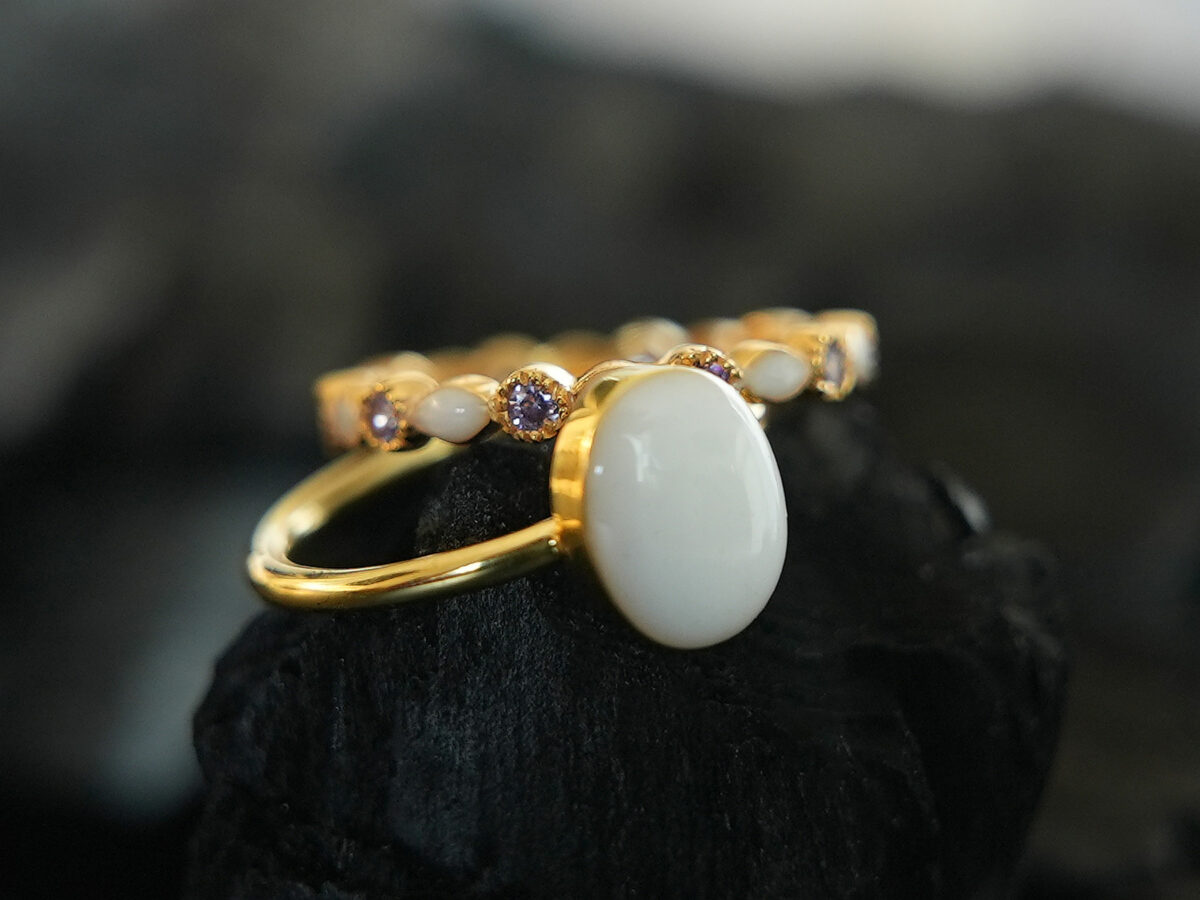 breastmilk jewelry fine ring set with birth month color gems and oval breastmilk stone KeepsakeMom