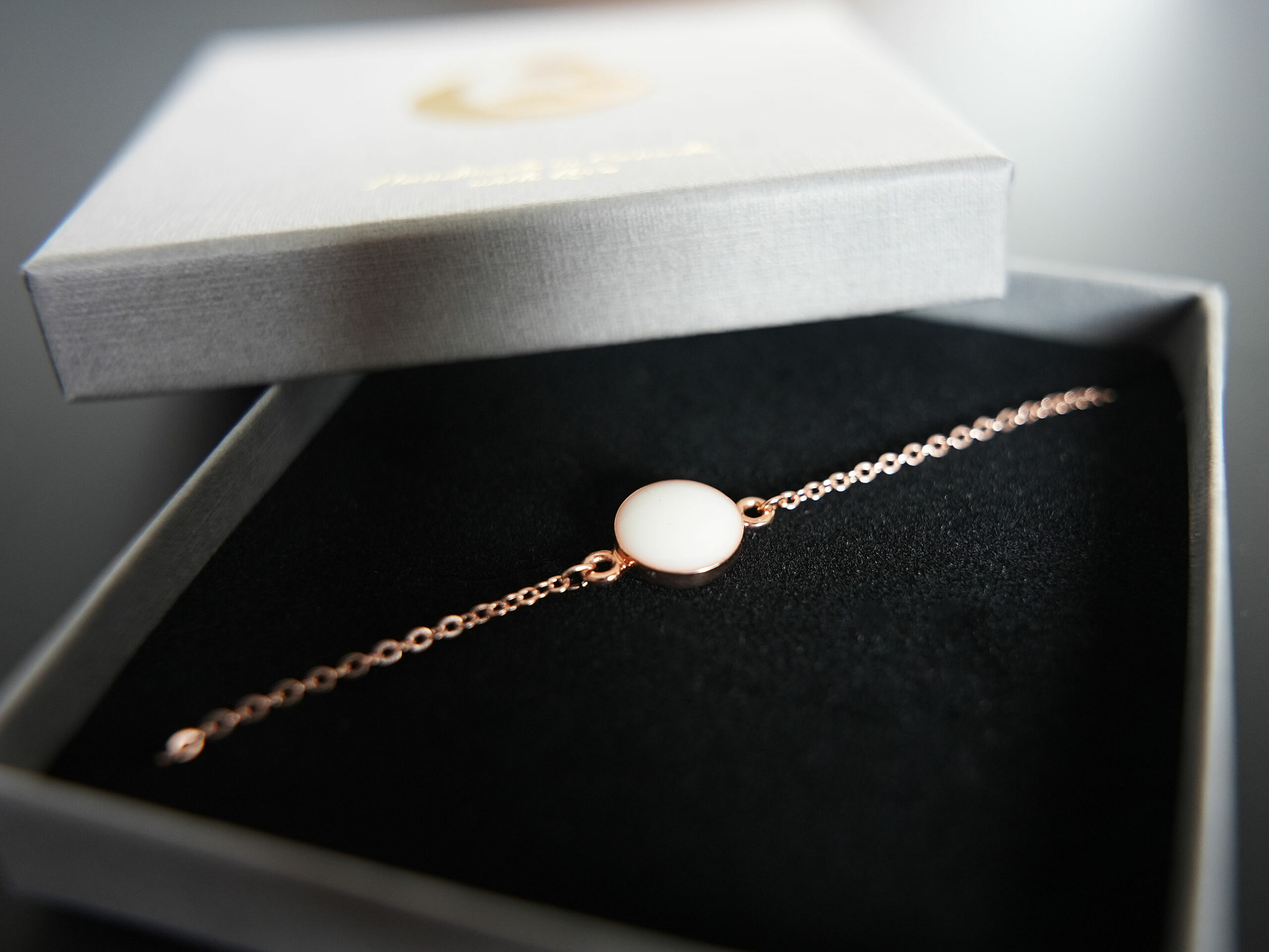 breastmilk jewelry disc bracelet rose gold keepsakemom boxed