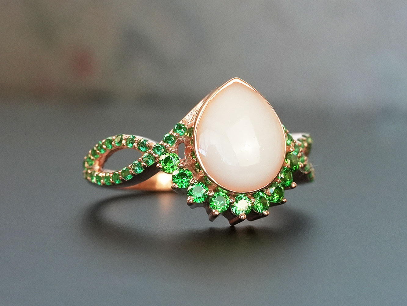 breastmilk-emerald-keepsakemom-ring