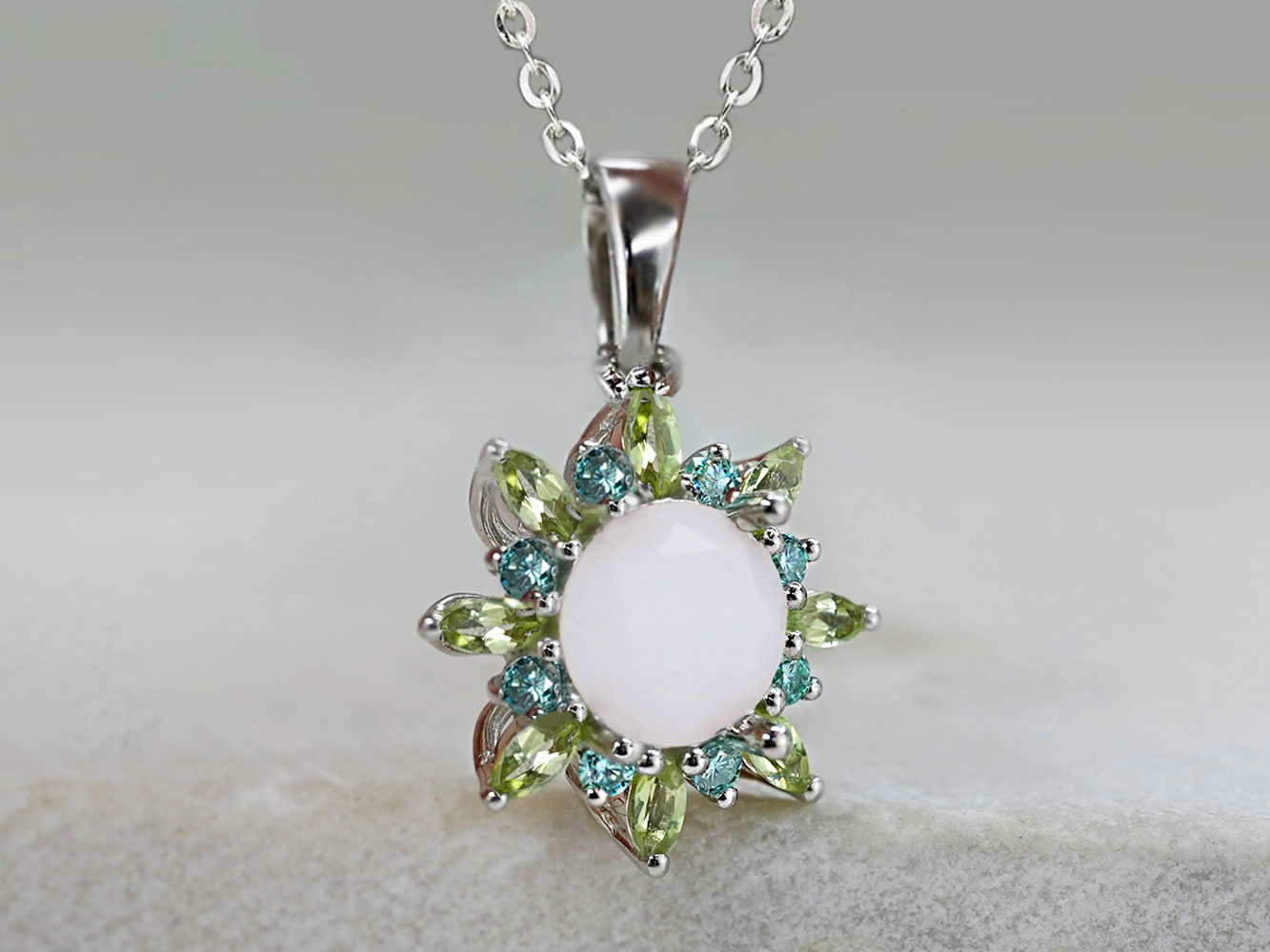 Solid Gold My Shining Star Necklace - thumbnail 3