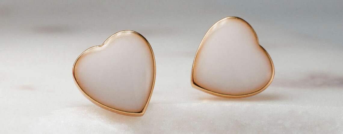 breastmilk jewelry earrings studded heart shaped 8mm rose gold from KeepsakeMom