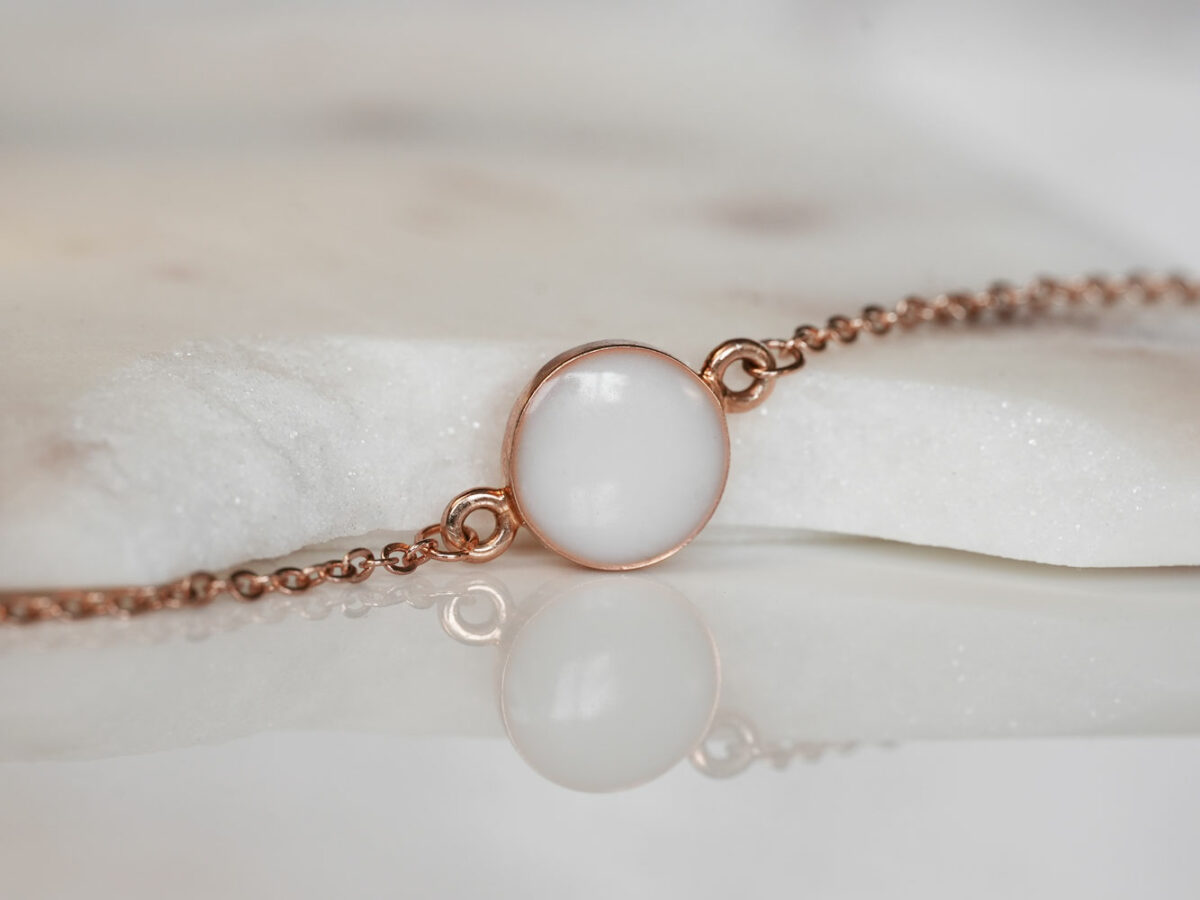 DIY Breastmilk jewelry kit from KeepsakeMom bracelet