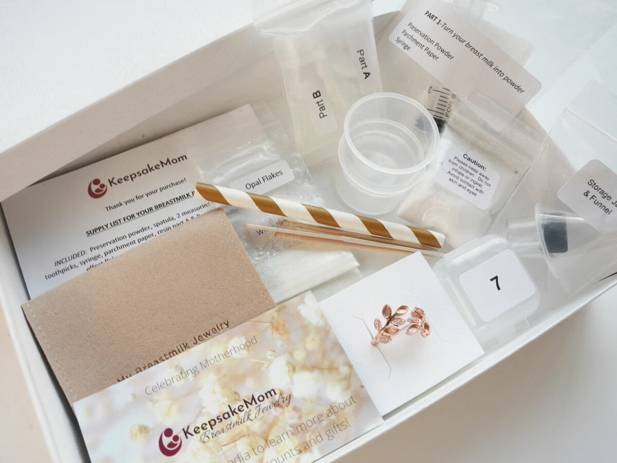 breastmilk jewelry DIY kit from KeepsakeMom box