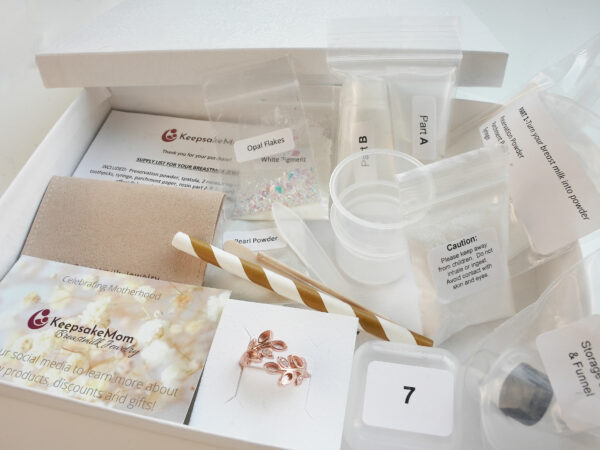 DIY Breastmilk jewelry kit beadfrom KeepsakeMom ring box