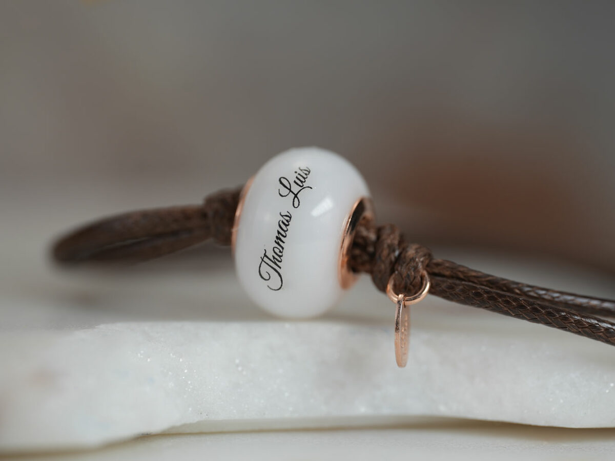 breastmilk jewelry bead bracelet with rose gold child's name from keepsakemom