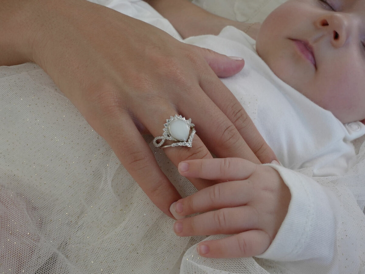 breastmilk jewelry ring model mother baby from KreepsakeMom