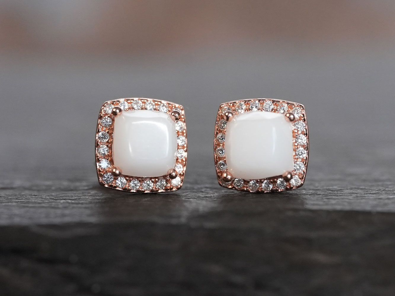 breastmilk-jewelry-square-earrings-studs-keepsakemom-fancy-gold (1)