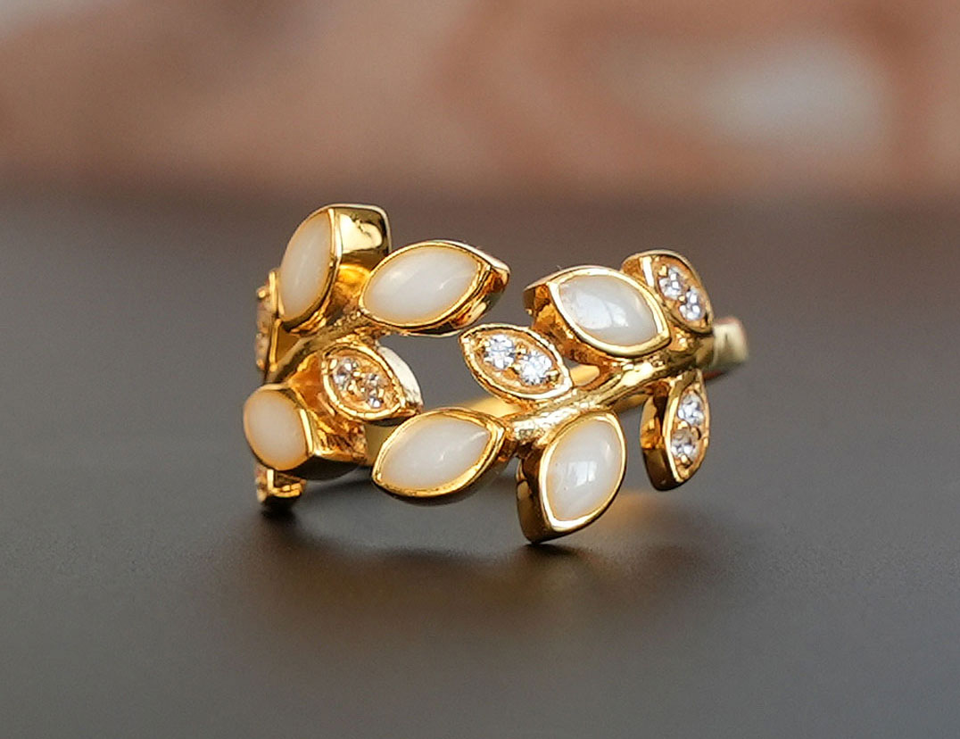 breastmilk jewelry ring mother's embrace leaves birth month crystals KeepsakeMom yellow gold
