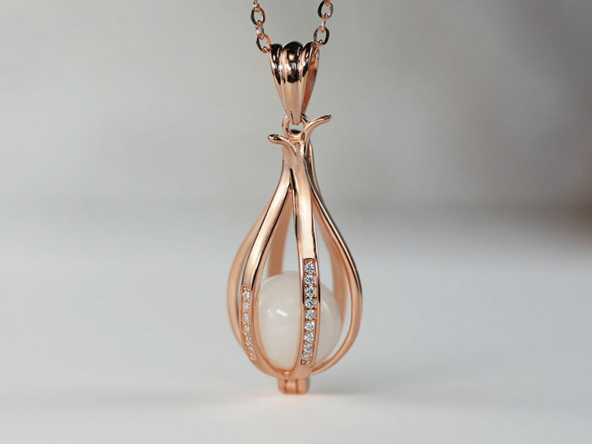 breastmilk jewelry pearl locket necklace from KeepsakeMom rose gold