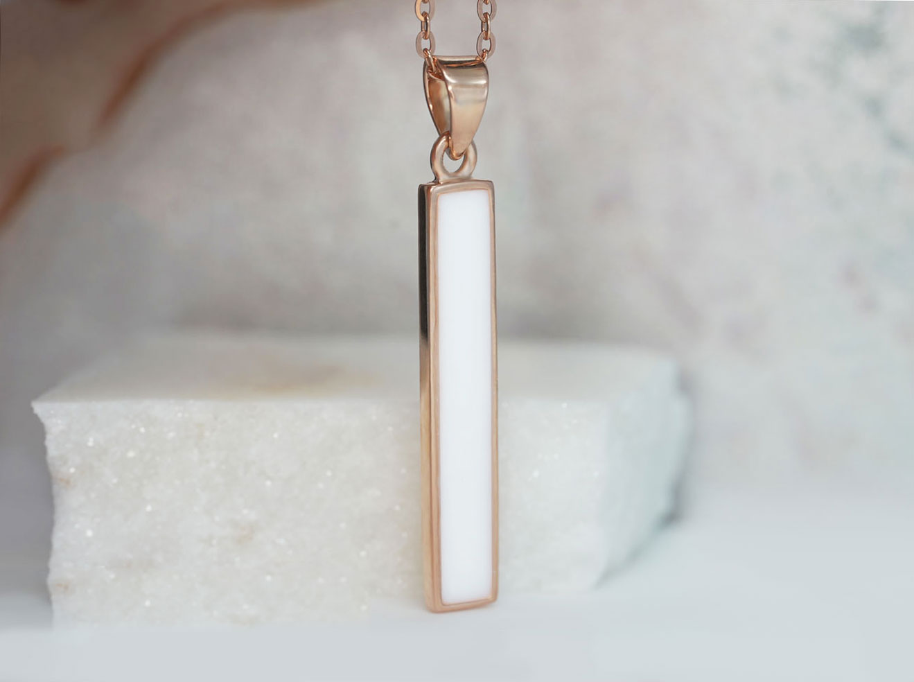 breastmilk jewelry long bar stick filled with milk in rectangular shape vertical from Keepsakemom in rose gold