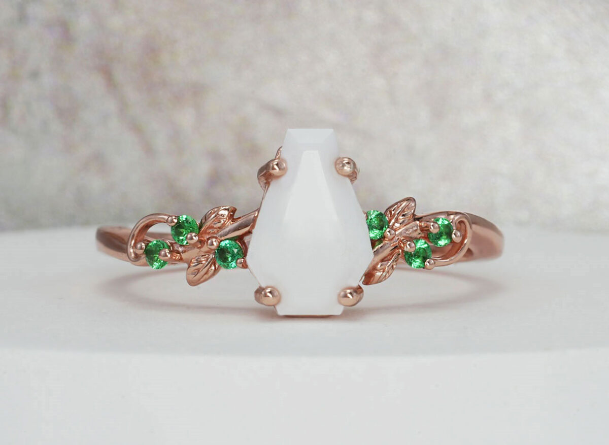 breastmilk-jewelry-ring-rose-gold-faceted-stone-emeralds-keepsakemom