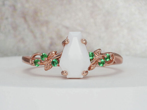 breastmilk-jewelry-ring-rose-gold-faceted-stone-emeralds-keepsakemom