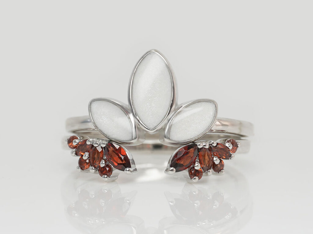 breastmilk-jewelry-ring-ser-lotus-garnet-gems-keepsakemom