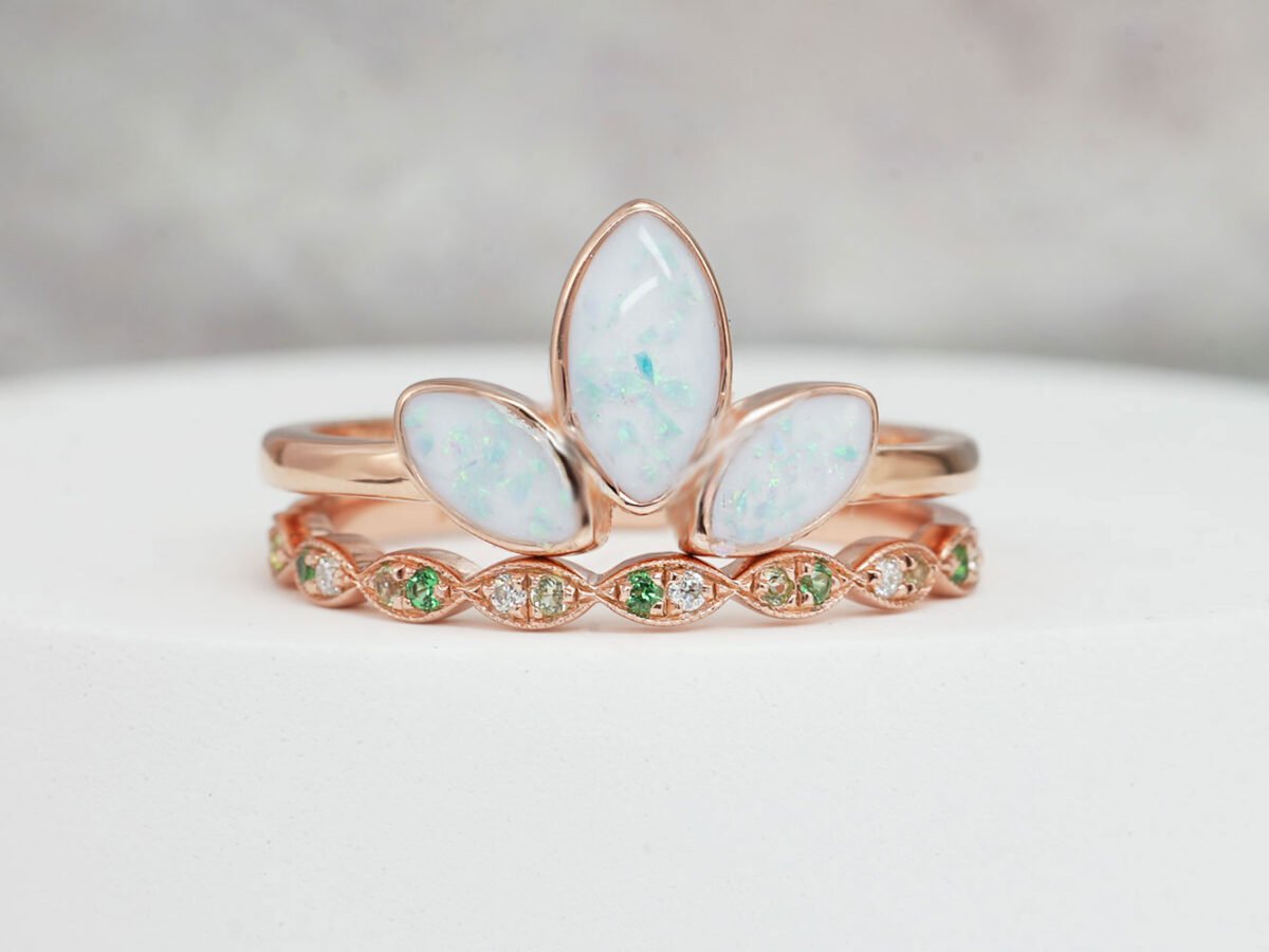 breastmilk-jewelry-ring-green-gems-keepsakemom