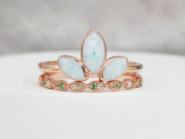 breastmilk-jewelry-ring-green-gems-keepsakemom