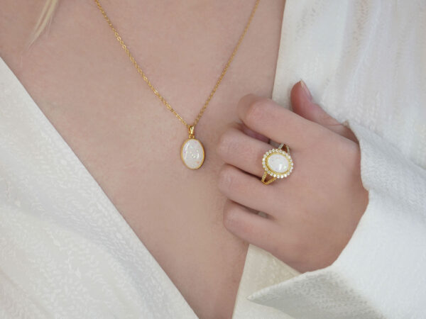 Circle of Love - Image 5