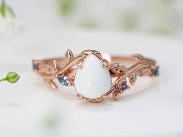 breastmilk-ring-drop-smooth-rose-gold-crystals-keepsakemom-ring for DIY kit from KeepsakeMom