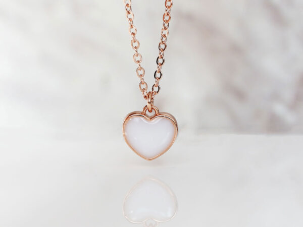 breastmilk-jewelry-necklace-simple-shape-keepsakemom-diy-kit
