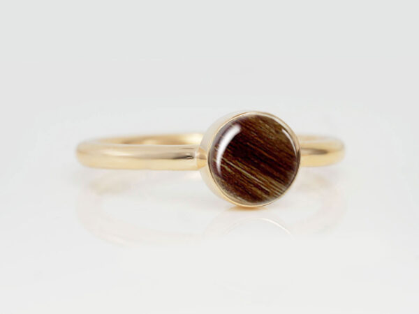 memorial yellow gold ring filled with horses' hair, simple round ring from keepsakemom